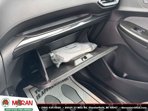 Used 2022 Chevrolet TrailBlazer LT w/ LPO, Blackout Package image 20