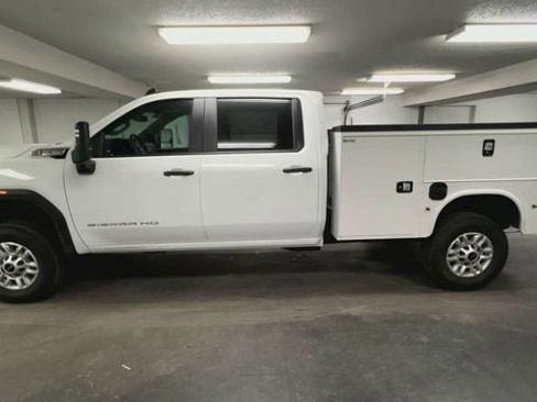New 2026 GMC Sierra 2500 Pro w/ Convenience Package AWD/4WD image 5