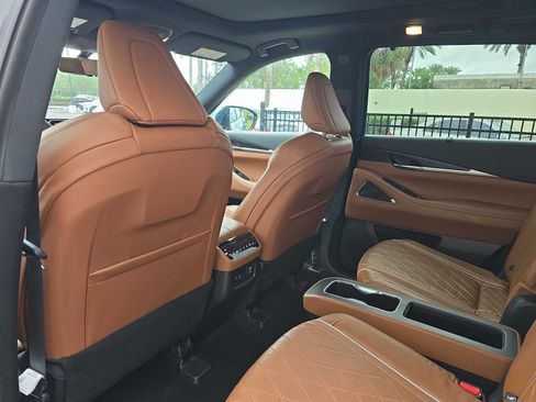 Used 2023 INFINITI QX60 Autograph w/ Cargo Package image 12