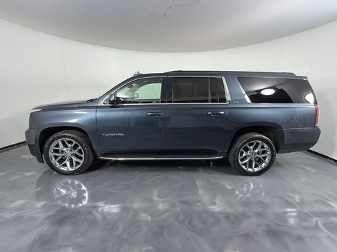 Used 2019 GMC Yukon XL SLT w/ Open Road Package AWD/4WD image 7