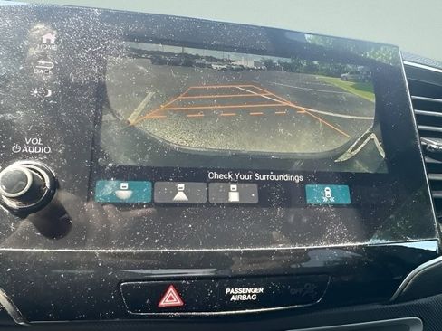 Used 2023 Honda Passport TrailSport image 22