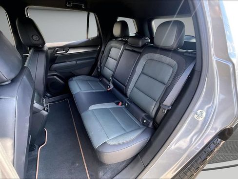 Used 2026 GMC Terrain AT4 w/ Convenience Package III AWD/4WD image 22