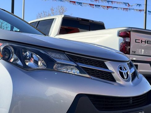 Used 2013 Toyota RAV4 XLE image 43