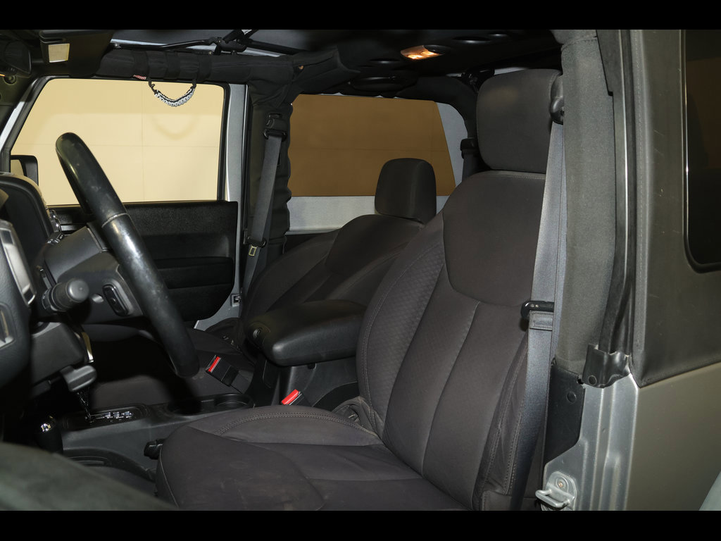 Used 2013 Jeep Wrangler Sport AWD/4WD image 8
