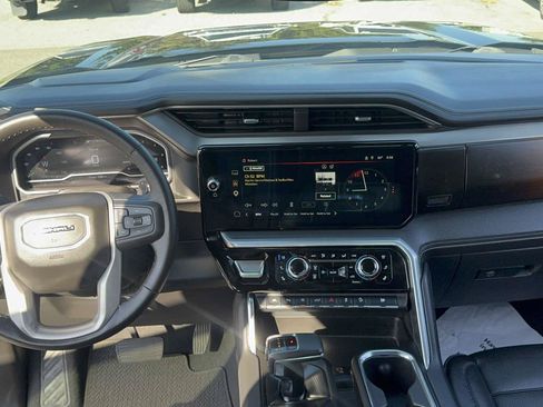 Used 2020 GMC Sierra 1500 Denali w/ Denali Ultimate Package AWD/4WD image 17