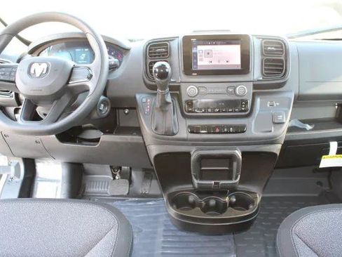 New 2025 RAM ProMaster 2500 w/ Convenience Group FWD image 16
