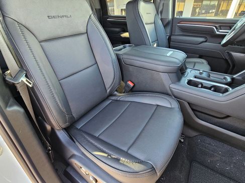 New 2026 GMC Sierra 2500 Denali w/ Denali Reserve Package image 26