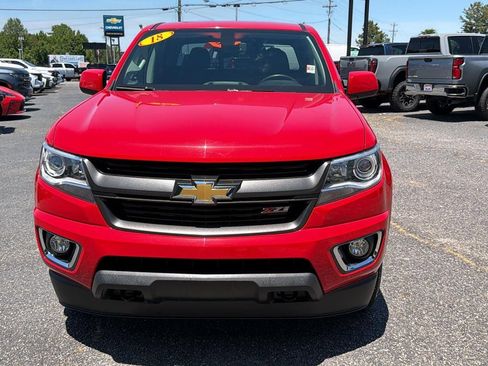 Used 2018 Chevrolet Colorado Z71 RWD image 2