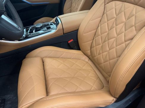 New 2026 BMW X5 xDrive50e w/ M Sport Package image 17