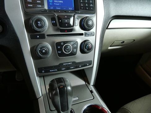 Used 2015 Ford Explorer 4WD image 21