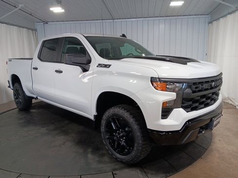 New 2026 Chevrolet Silverado 1500 Custom Trail Boss w/ Dark Appearance Package image 11