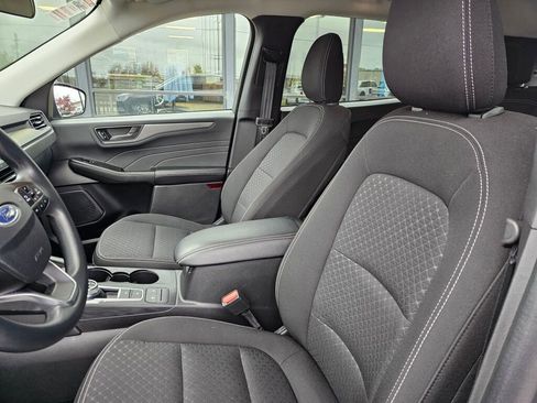 Certified 2025 Ford Escape Active AWD/4WD image 17