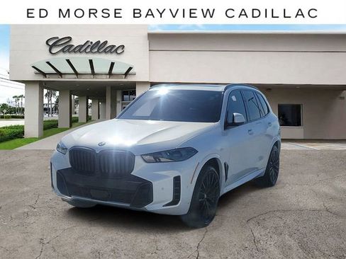 Used 2024 BMW X5 sDrive40i w/ M Sport Package RWD image 1