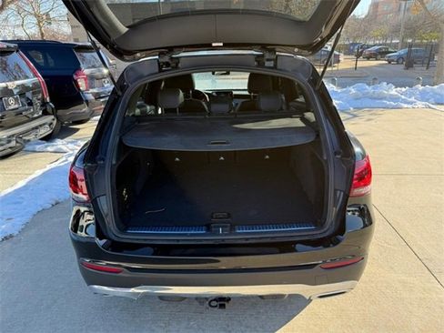 Used 2020 Mercedes-Benz GLC 300 4MATIC image 8