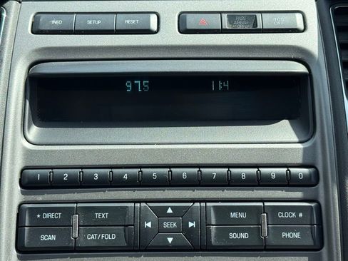 Used 2011 Ford Taurus SEL w/ 201A Rapid Spec Order Code AWD/4WD image 11
