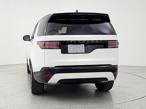 Used 2025 Land Rover Discovery Dynamic SE AWD/4WD image 6