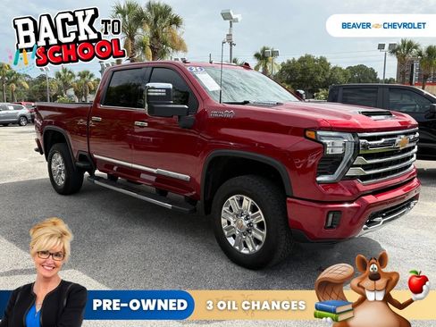Used 2025 Chevrolet Silverado 3500 High Country w/ Technology Package AWD/4WD image 9
