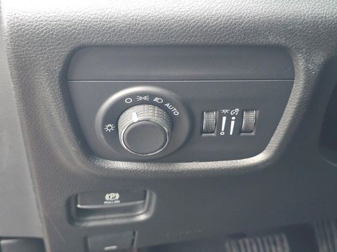 New 2026 Jeep Grand Cherokee L 4WD image 28