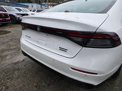 New 2025 Honda Accord Touring image 15