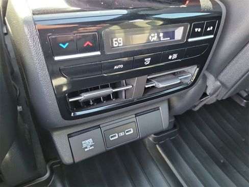 Used 2023 Acura MDX A-Spec image 22