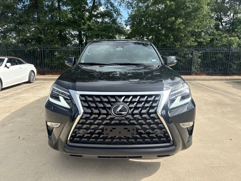 Used 2023 Lexus GX 460 Premium AWD/4WD image 2