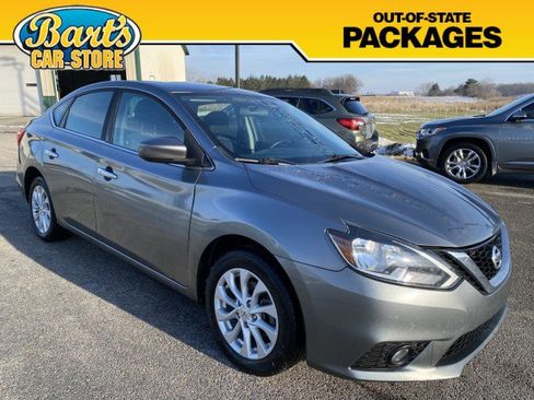 Used 2019 Nissan Sentra SV image 1