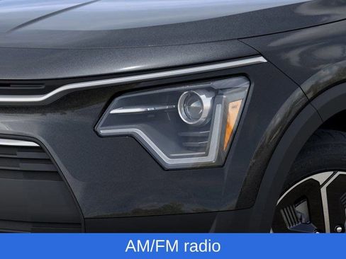 New 2026 Kia Niro LX image 11