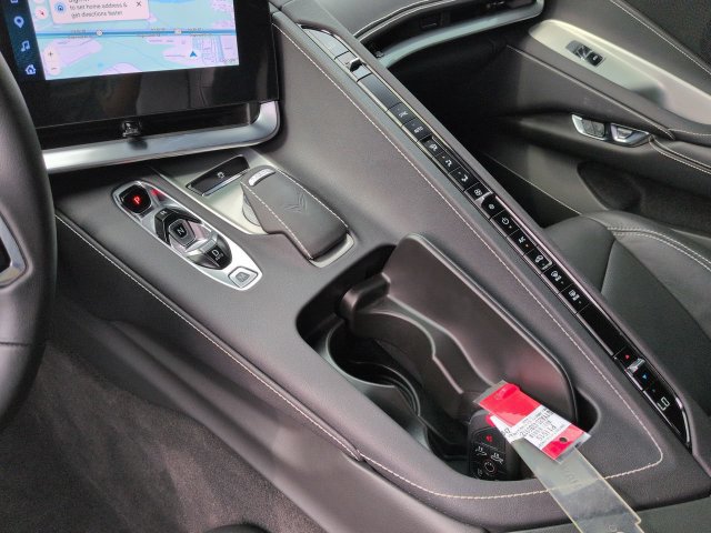 Used 2025 Chevrolet Corvette Stingray Coupe w/ Battery Protection Package RWD image 19