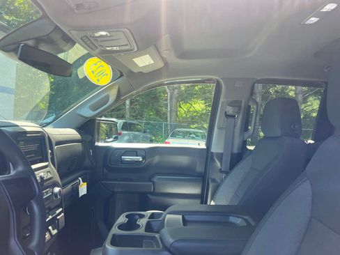 Certified 2023 Chevrolet Silverado 1500 Custom AWD/4WD image 12