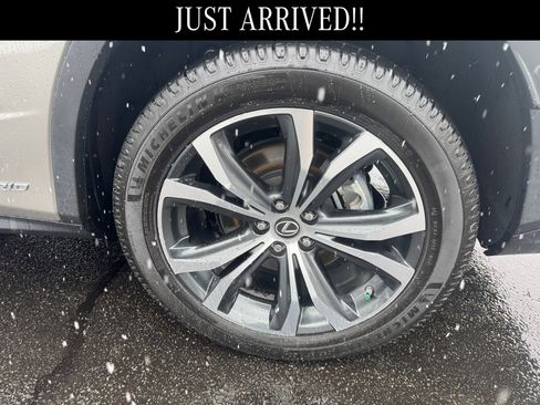 Used 2022 Lexus RX 450h AWD w/ Premium Package image 6