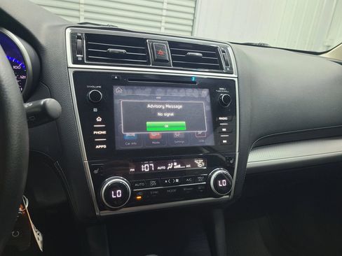Used 2018 Subaru Outback 2.5i Premium AWD/4WD image 25