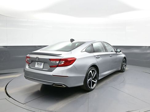 Certified 2022 Honda Accord Sport image 6
