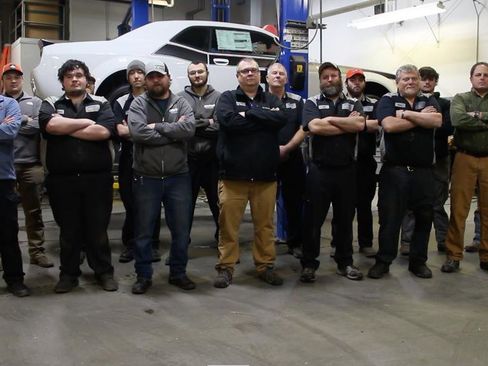 New 2026 RAM 1500 4x4 Crew Cab image 4