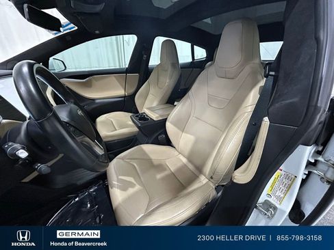 Used 2016 Tesla Model S 70D image 19