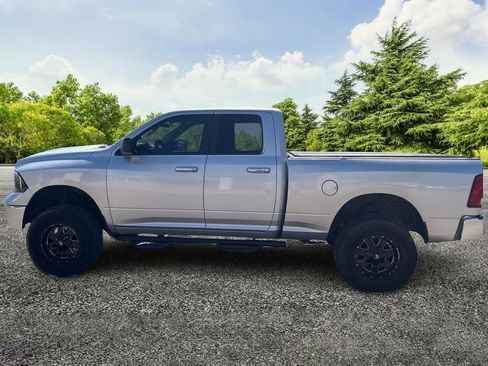 Used 2013 RAM 1500 Classic SLT RWD image 4