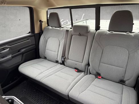 Used 2019 RAM 1500 Big Horn image 22