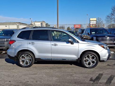 Used 2017 Subaru Forester 2.5i Touring image 7