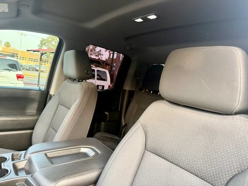 Used 2019 Chevrolet Silverado 1500 Custom Trail Boss w/ Custom Convenience Package AWD/4WD image 12
