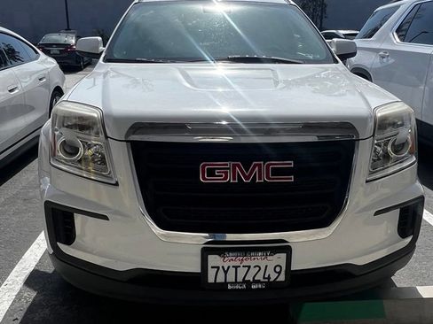 Used 2017 GMC Terrain SLE FWD image 4