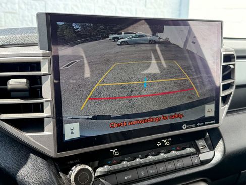 Used 2022 Toyota Tundra SR5 w/ SR5 Premium Package image 23