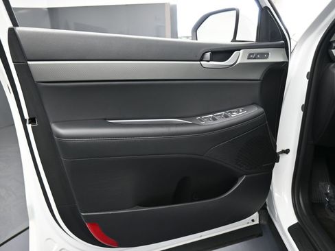 Used 2024 Hyundai Palisade SEL w/ Premium Package image 17