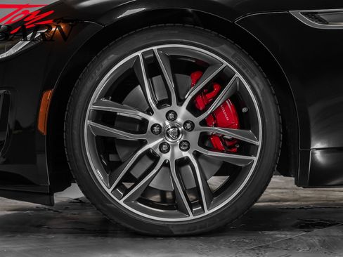 Used 2024 Jaguar F-TYPE R-Dynamic image 19