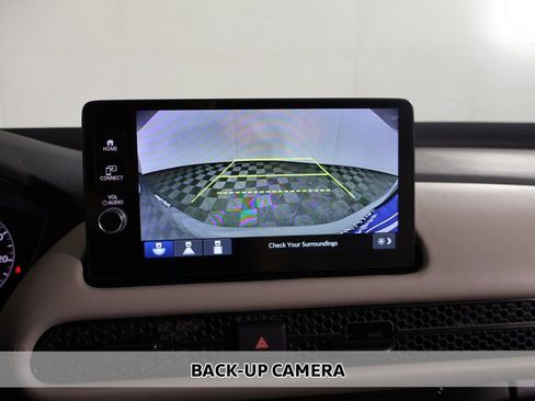 Certified 2026 Honda HR-V LX image 4