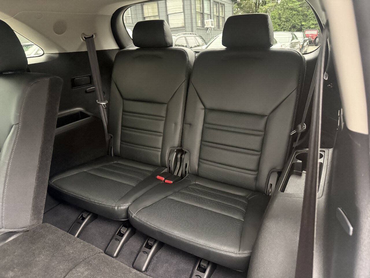 Used 2016 Kia Sorento SX FWD image 12