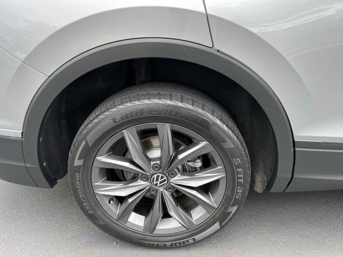 Used 2023 Volkswagen Tiguan SE FWD image 58