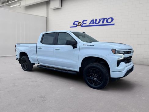 Used 2023 Chevrolet Silverado 1500 RST w/ Rally Edition AWD/4WD image 4