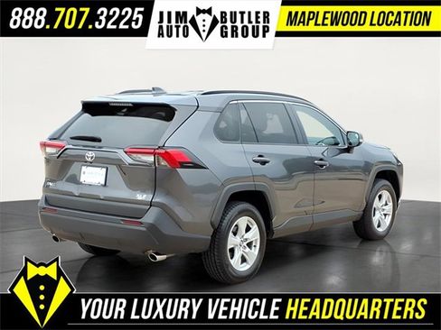 Used 2020 Toyota RAV4 XLE image 4