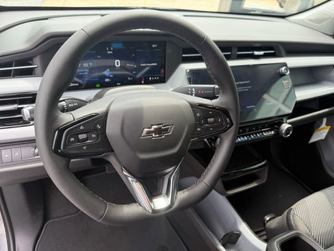 New 2027 Chevrolet Bolt LT FWD image 9