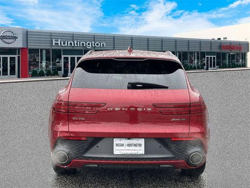 Used 2023 Genesis GV70 3.5T Sport w/ Sport Advanced Package image 7