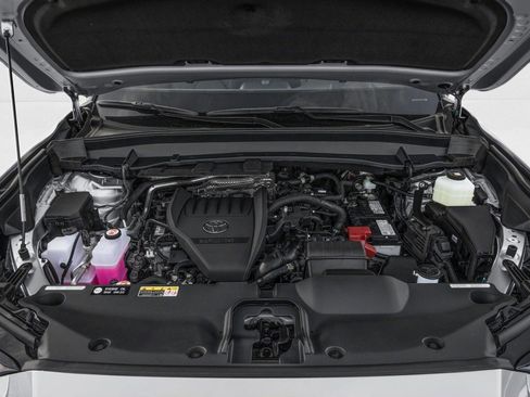 New 2026 Toyota Grand Highlander AWD image 8